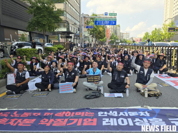 금속노조 "벤츠 팔아 해외자본 배불리는 한성자동차"노동자에겐 임금동결, 레이싱홍 그룹에겐 2200억 배당금 지급