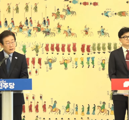 이재명 대표 '계엄령' 언급… "독재국가 아닌가?"