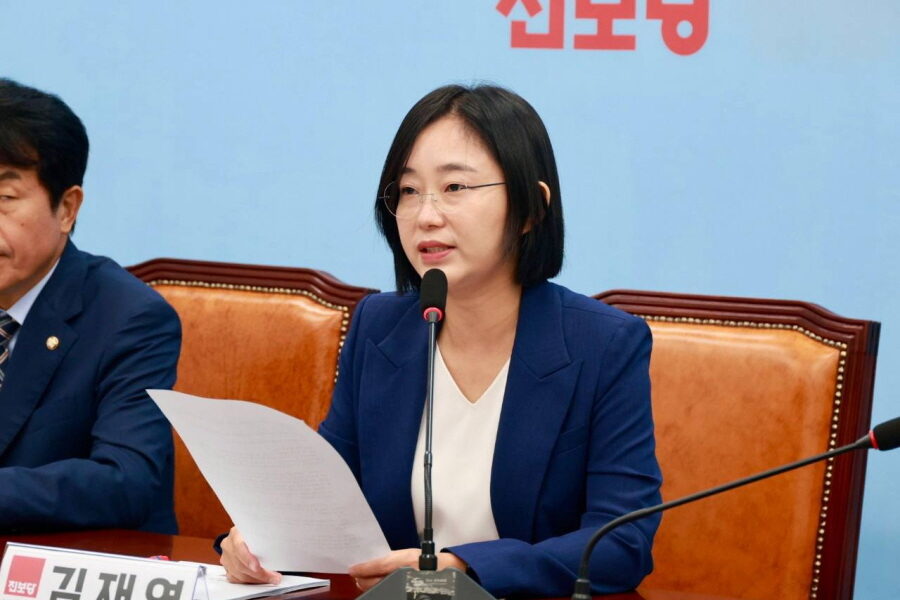 김재연 진보당 상임대표 "윤 대통령 일본에 양보만 거듭"