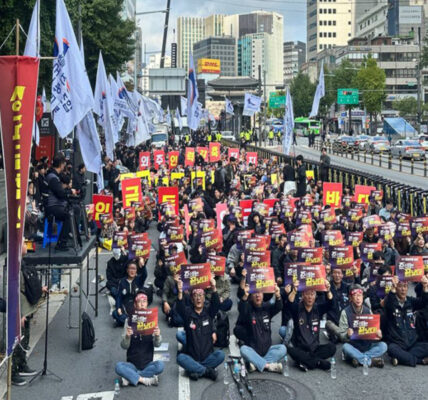 "준비는 끝났다!" 철도노조 총력결의대회 열려... 총파업 돌입 예고
