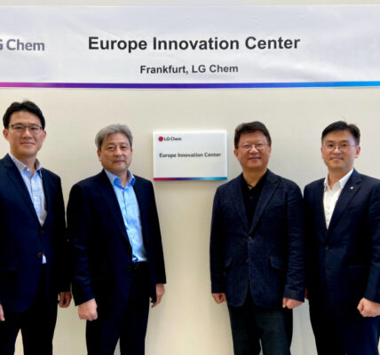 LG화학, 유럽 R&D 강화하며 탈탄소 선도