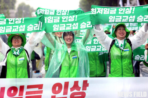 "1인당 120인분 급식" 비정규직 급식노동자의 절규