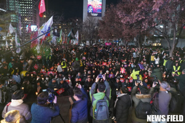 헌법 훼손 규탄, 공공운수노조 총파업으로 맞서