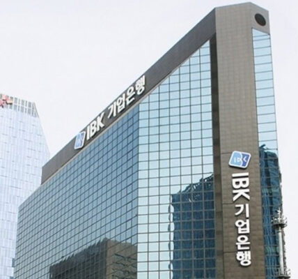 기업은행, 노사 갈등 격화… 노조 총파업 임박