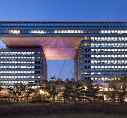 엔씨소프트, 4Q 영업손실 1,295억…기대작 부진·구조조정 비용 '직격탄