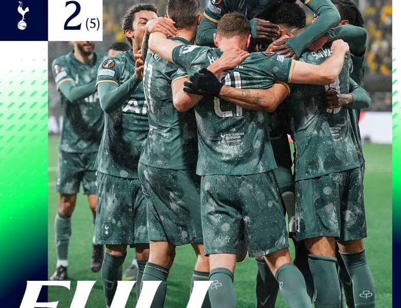 손흥민이 부상으로 결장한 토트넘은 유로파리그 준결승에서 보되/글림트를 꺾고 결승에 진출하는 쾌거를 달성했다. 하지만 팀 부진 속 손흥민의 이적설까지 제기되며 논란이 일고 있다. 사진=토트넘 sns.