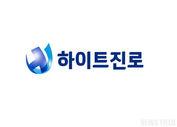 하이트진로 청주공장에서 발생한 160억 원대 내부 사기 사건에 대해 회사가 석 달 넘도록 침묵하며 책임을 회피한다는 비판이 거세다. 극단적인 선택을 한 피해자까지 발생한 가운데, 하이트진로의 소극적인 태도에 대한 비난 여론이 확산되고 있다.