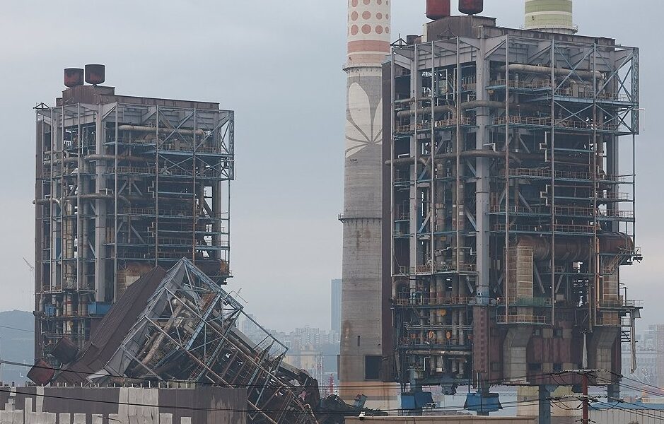 울산 남구 한국동서발전 울산화력발전소 사고 현장.