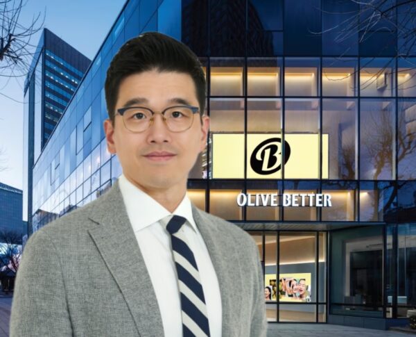 이선호 CJ 미래기획그룹장과 올리브베러 광화문점.