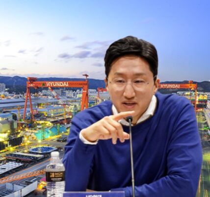 정기선 HD한국조선해양㈜의 대표이사(전략부문) 수석부회장과 HD한국조선해양 조선소 전경.