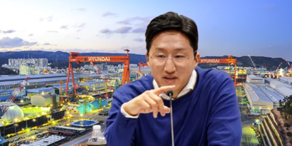 정기선 HD한국조선해양㈜의 대표이사(전략부문) 수석부회장과 HD한국조선해양 조선소 전경.