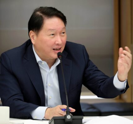 최태원 대한상공회의소 회장 겸 SK 회장이 2025년 3월 25일 서울 중구 대한상의에서 열린 기자간담회에서 발언하고 있다. 대한상의 제공