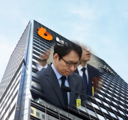 국회 정무위 긴급현안질의 출석한 이재원 빗썸 대표이사