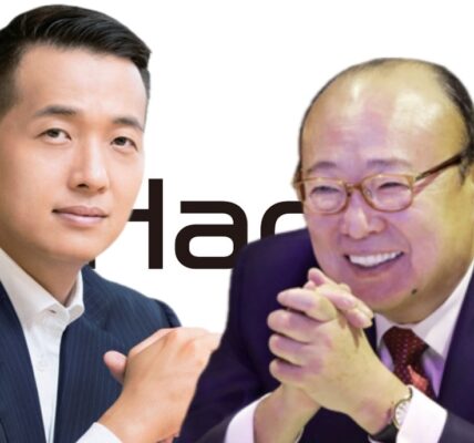 한화그룹 김승연 회장(오른쪽)과 장남 김동관 부회장(한화솔루션 대표이사). 사진=한화그룹, 그래픽=뉴스필드