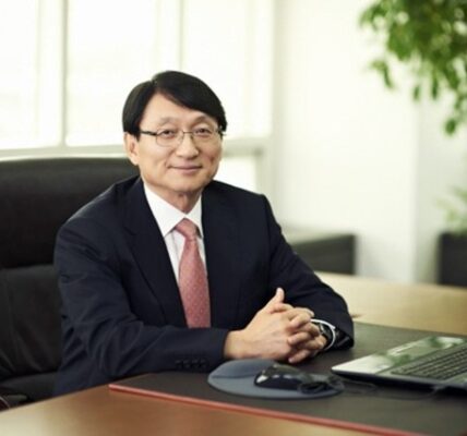 허일섭 GC녹십자그룹 회장. 사진=GC녹십자 제공.