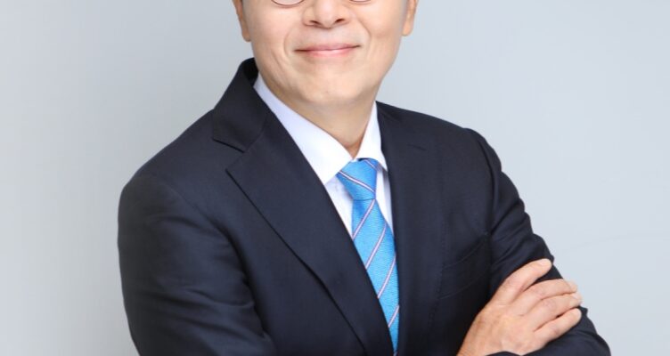 유한킴벌리 대표이사 사장 이제훈. 사진=홈페이지 캡처.