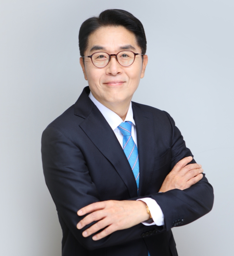 유한킴벌리 대표이사 사장 이제훈. 사진=홈페이지 캡처.