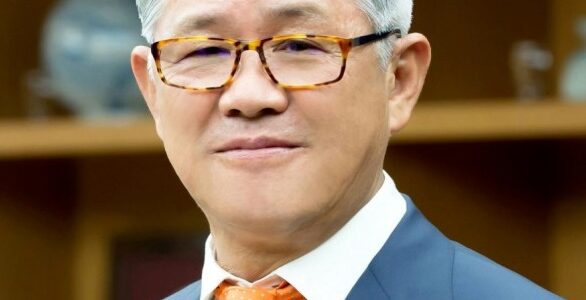 최신원 SK네트웍스 명예회장. 사진=SK네트웍스