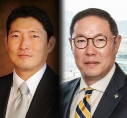 조현준(왼쪽) 효성그룹 회장과 조현상 HS효성그룹 부회장. 사진=효성, 그래픽=뉴스필드