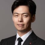 “군대 안 간 일본인 회장님?” 롯데 장남 신유열 대표, 귀화 미룬 채 ‘5조 손실 왕국’ 물려받나