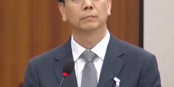 이한우 현대건설 대표이사, 2026년 5월 20일 국회 국토교통위원회 GTX-A 삼성역 철근 누락 현안질의에서 사과하는 모습 (출처: 국회방송)