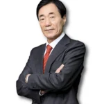 신동국 반대에 멈춘 한미사이언스 ‘반포 시니어’…성모병원 합류로 600억 소송 변수