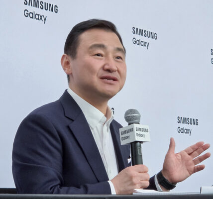 노태문 삼성전자 DX부문 대표이사 사장이 22일(현지시간) 영국 런던에서 열린 ‘갤럭시 언팩 2026’ 행사 직후 국내 기자간담회에서 발언하고 있다. (사진=삼성전자 제공)
