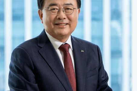 신영섭 JW중외제약 각자대표. (출처=JW중외제약)