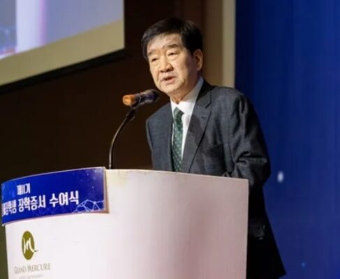 최평규 SNT그룹회장(사진=홈페이지 캡처)