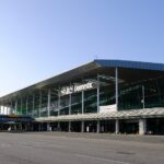 한국공항공사, 공항 식당 매출 3분의 1이 임대료…비빔밥 45%↑, 부담은 고객 몫?