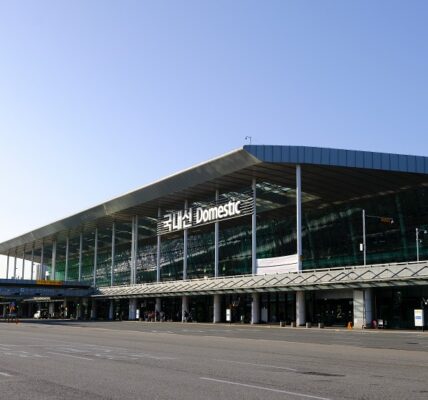 한국공항공사가 운영하는 김포국제공항 국내선 청사 전경. 사진=한국공항공사