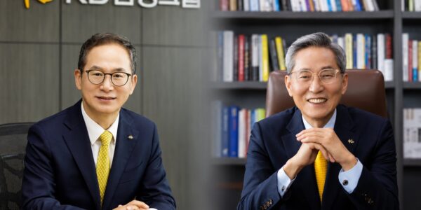 양종희 KB금융그룹 회장(왼쪽)과 윤종규 전 KB금융그룹 회장(오른쪽). KB금융이 역대 최대 실적을 기록한 양 회장의 연임 대신 이재근 부문장을 차기 회장 후보로 선정하면서 윤 전 회장의 퇴임 후 경영고문 활동과 이사회의 인선 독립성이 쟁점으로 떠올랐다. (출처=KB금융그룹, 사진편집=뉴스필드)